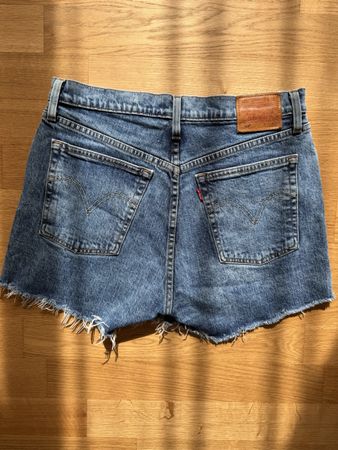 Levi's Ribcage Shorts with Frayed Hem - Denim Blue Size 30