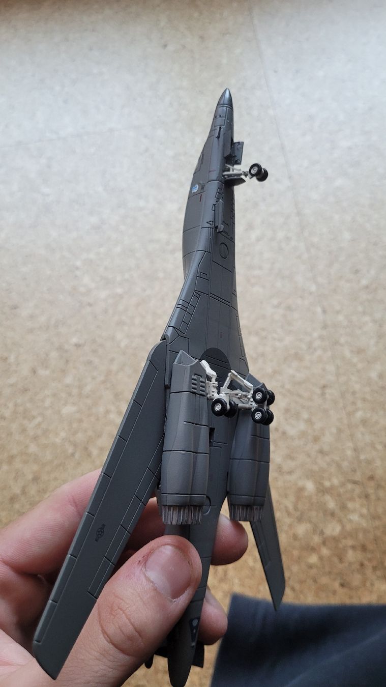 Kit di modellismo & Modellini statici: B1 Lancer Metallmodell – Usato da Boltigen venduto da Bubusbacher 2