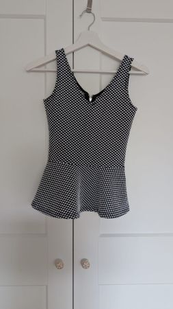 Damen Top in schwarz/weiss in Grösse XS