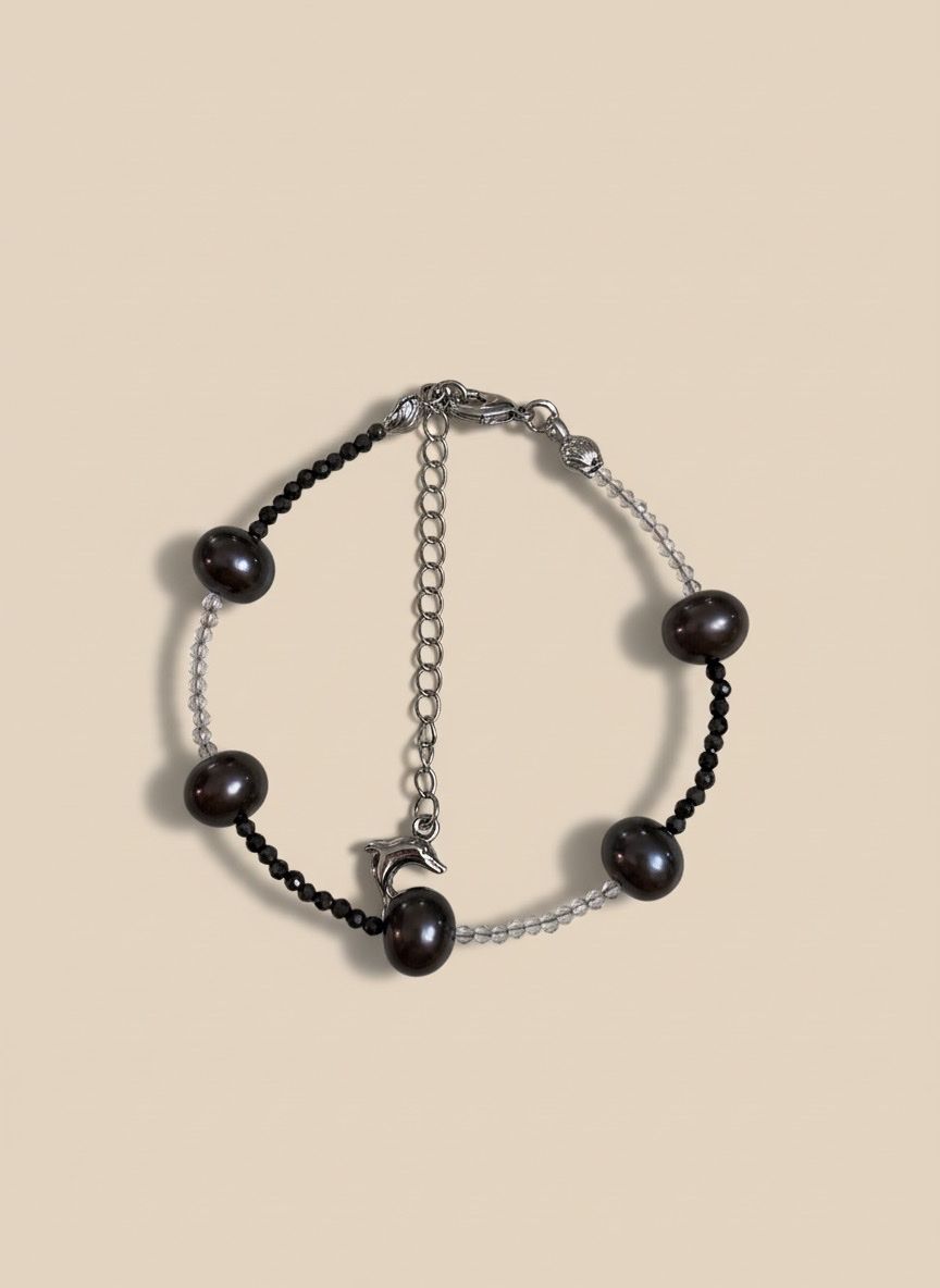 Armbänder & -reifen: Chic Black Pearl & Dolphin Charm Bracelet, Perfect Gift – Neu und originalverpackt aus Saland von ele_vc96 1