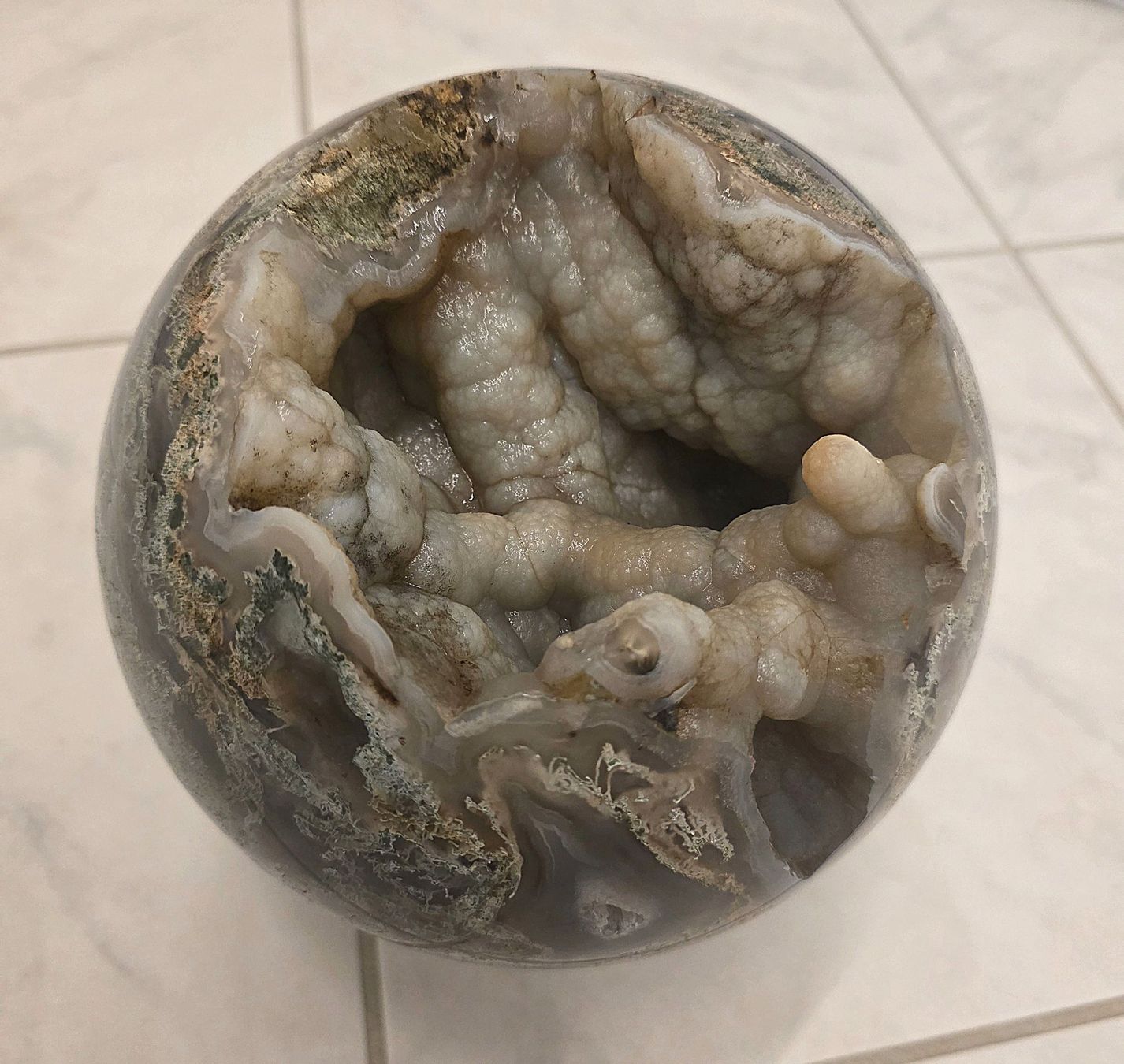 Minerali & Pietre curative: XL Moosachat Kugel mit Botryoidal Druse 7.8kg – Nuovo e nell'imballaggio originale da Matzingen venduto da Shay_Crystalz