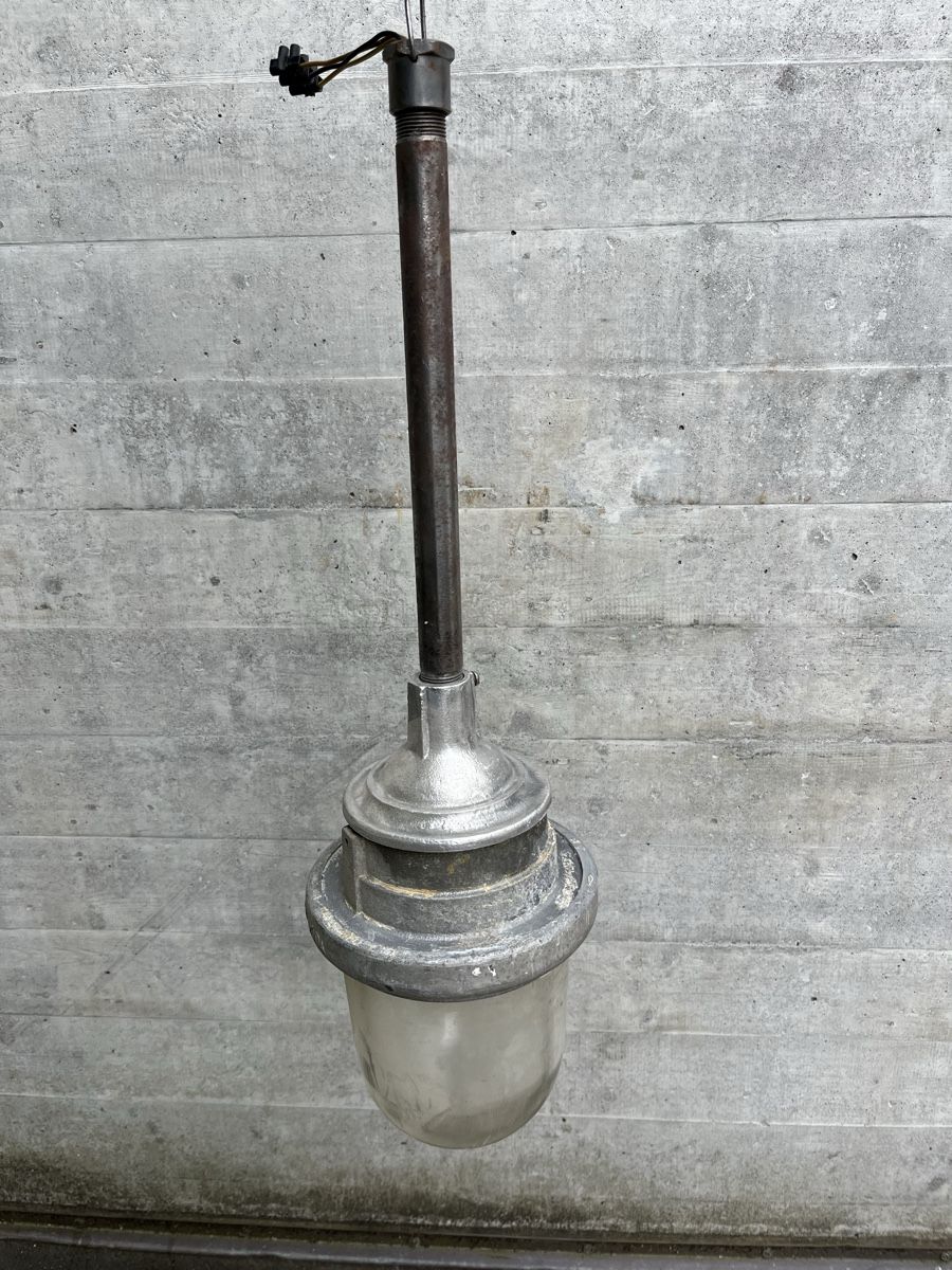 Lampade: Hängeleuchten, Vintage, 11 Stk. – Usato da zürich venduto da TischStuhlundBank