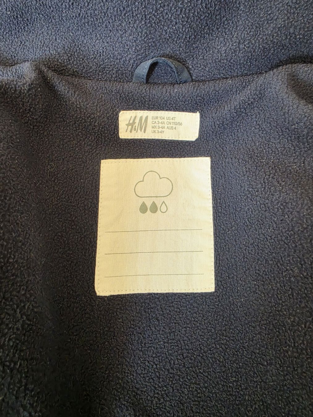 H&M Vestes & Manteaux: H&M Übergangsjacke Gr.104 – D'occasion à Gerlafingen par SiM_sch 1