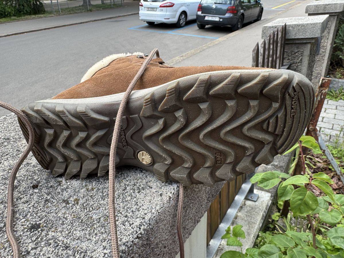 Timberland Scarpe da donna: Timberland Winterschuh – Usato da Basel venduto da Ursulabhardt 1