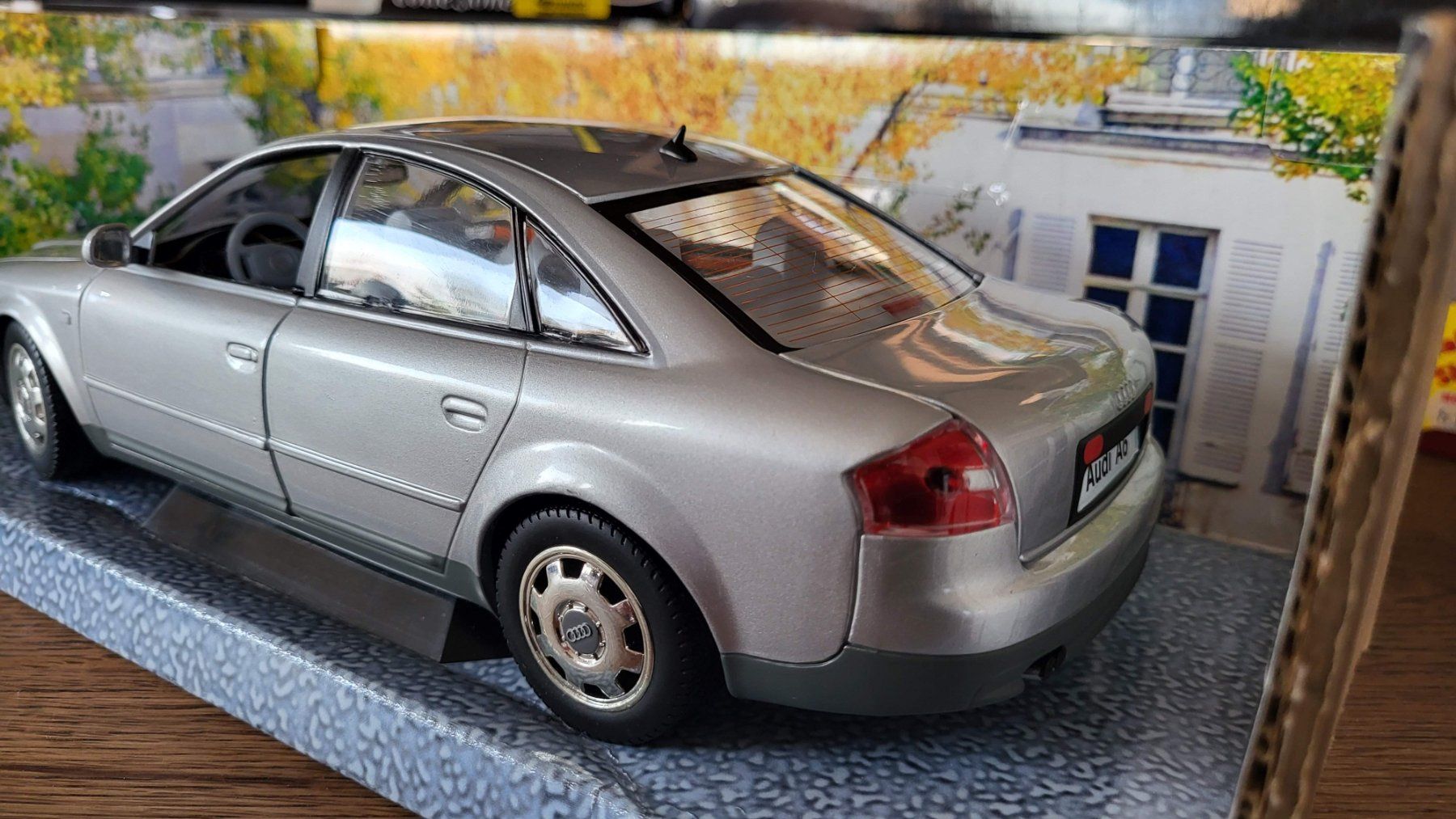 Modellautos: Audi A6 Limousine 1:18 Checkmate Models – Gebraucht aus Rothrist von Juana5 2
