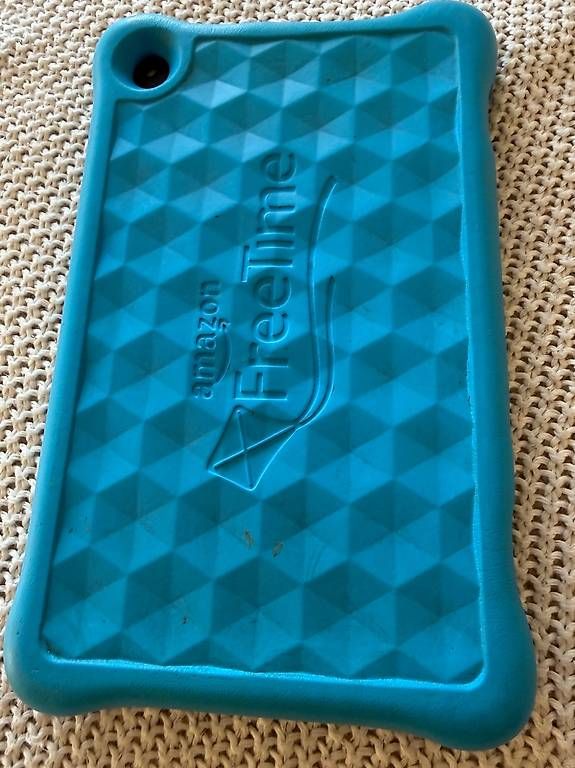 Tablet PC: Fire Tablet 8 – Usato da Oberbüren venduto da 26Michael10 1