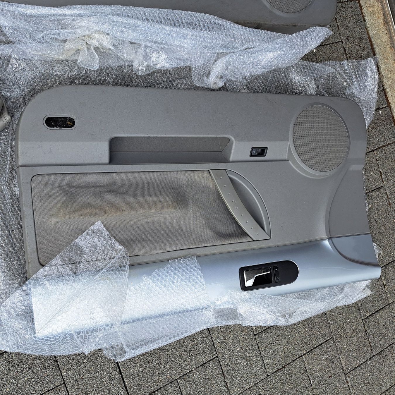 VW Tutti pezzi di ricambio auto: Vw New Beetle Cabrio  Ersatzteile – Usato da Lyss venduto da pet_69c5 4