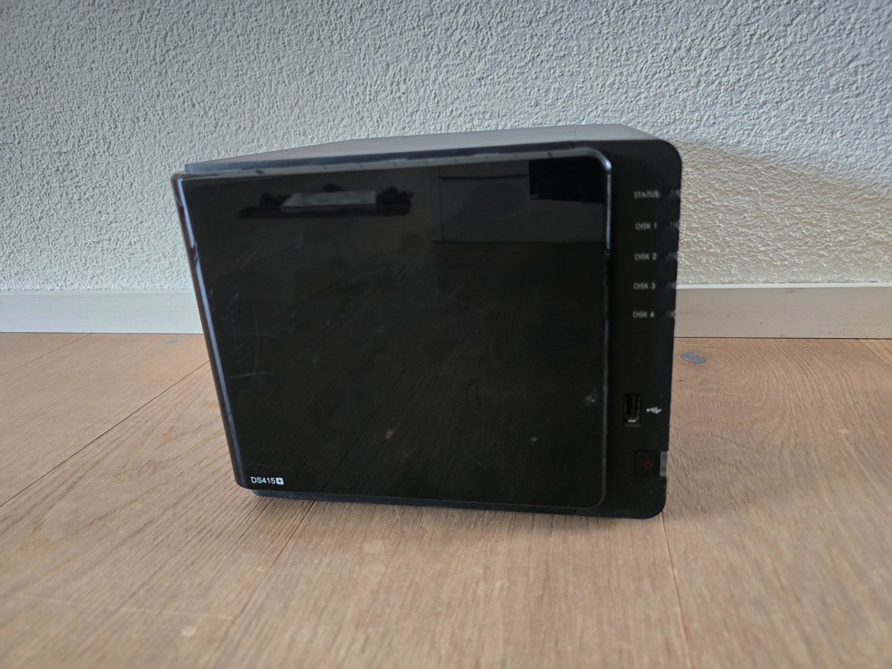 Synology Server: Synology DS415+ NAS – Gebraucht aus Rotkreuz von GrAv3n