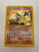 Pokémon Charizard 4/102 Base Set Unlimited Holo