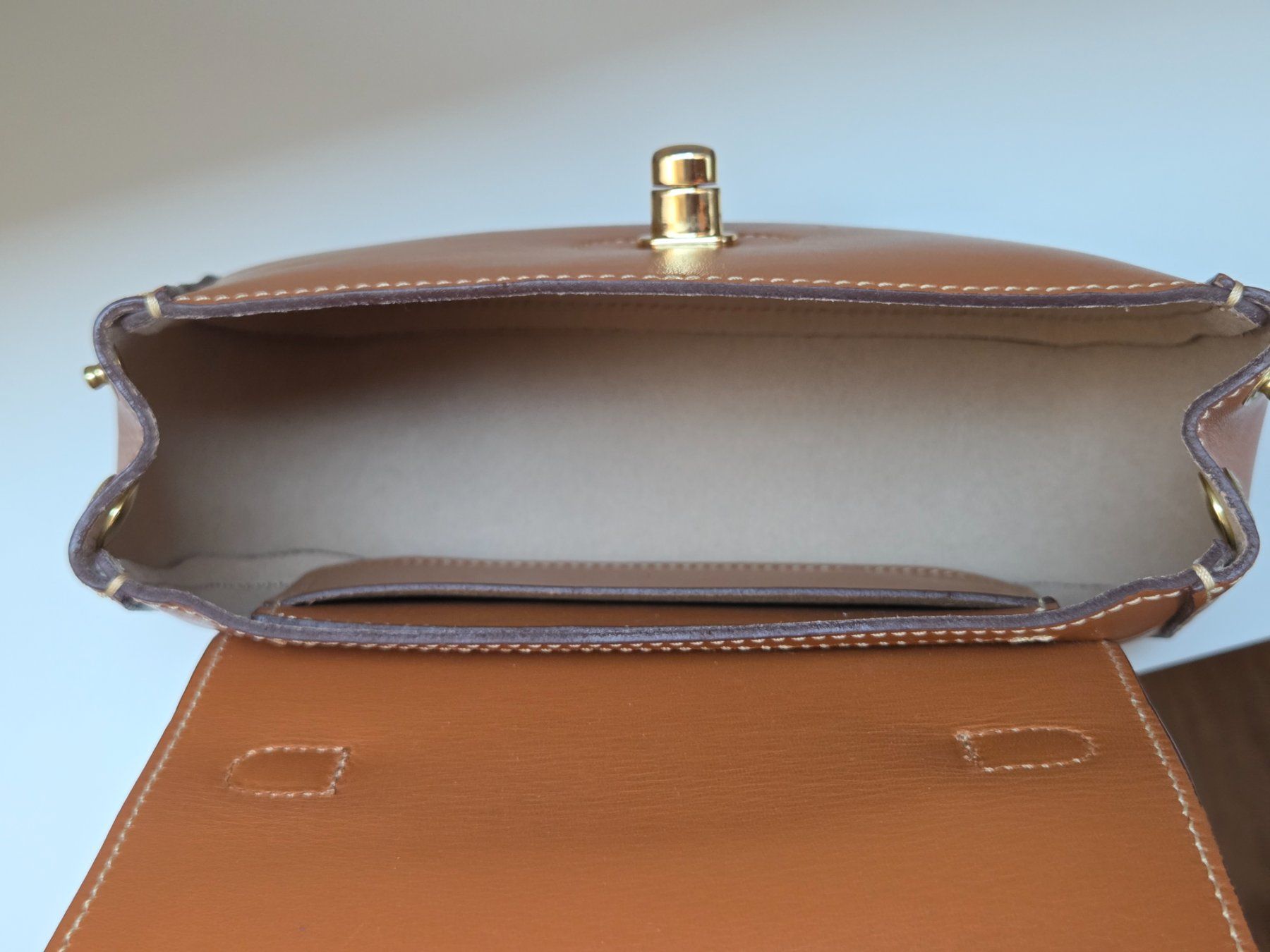 Sacs femmes: Tusting Mini Holly Bag – D'occasion à Dietikon par rvs_g9y7 8