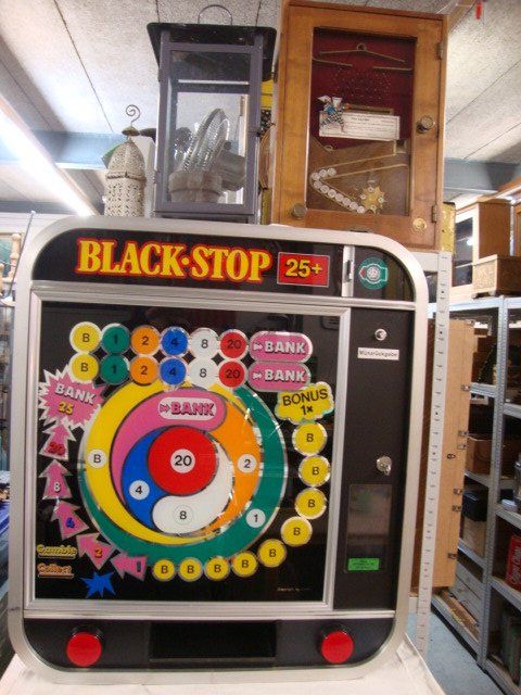 Machines à sous: Black-Stop – D'occasion à Mollis par Seestern