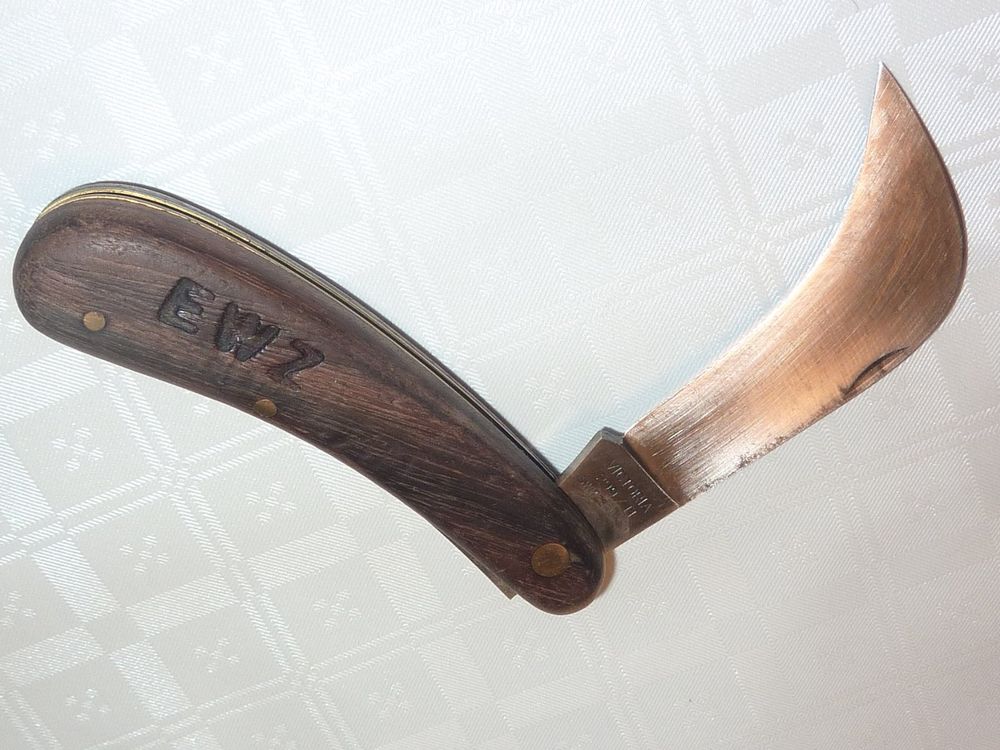 Victorinox - Okulier- und Hakenmesser 3 (Gebraucht) in Andwil SG für