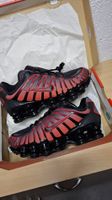 Nike Shox TL Noir/Rouge Pointure 38,5 - Neuf !
