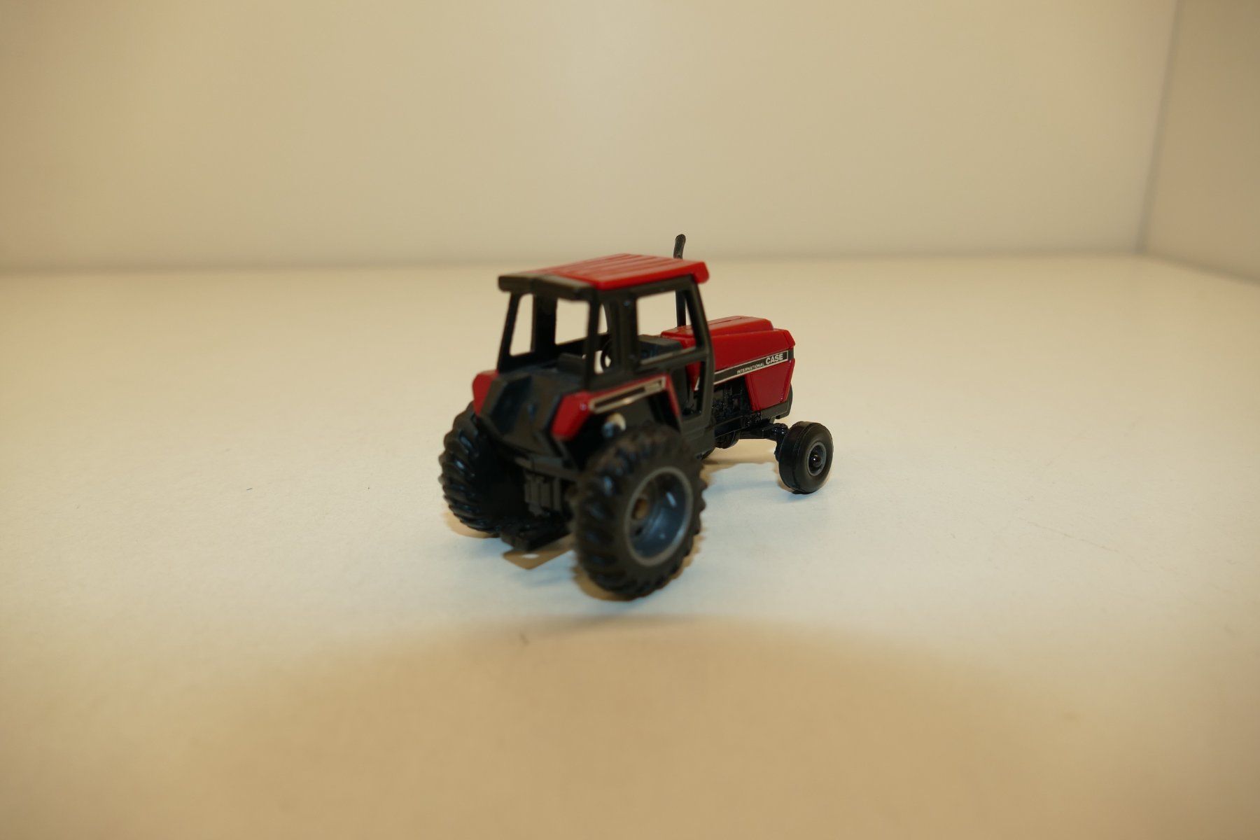 Modellbausätze & Standmodelle: Metallmodel: Case International 1594 Traktor – Neu (gemäss Beschreibung) aus Niederhasli von rail-duerst 2