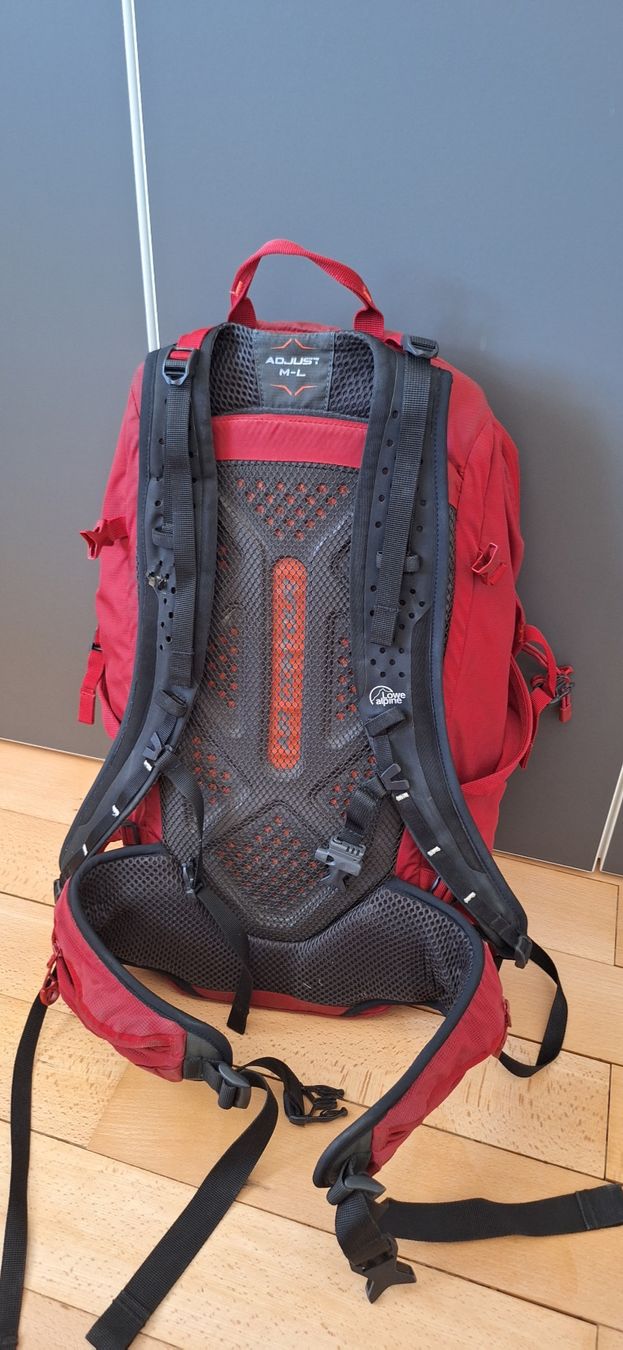 Lowe Alpine Sacs à dos: Lowe Alpine Rucksack – D'occasion à Luzern par annina.staehli 1