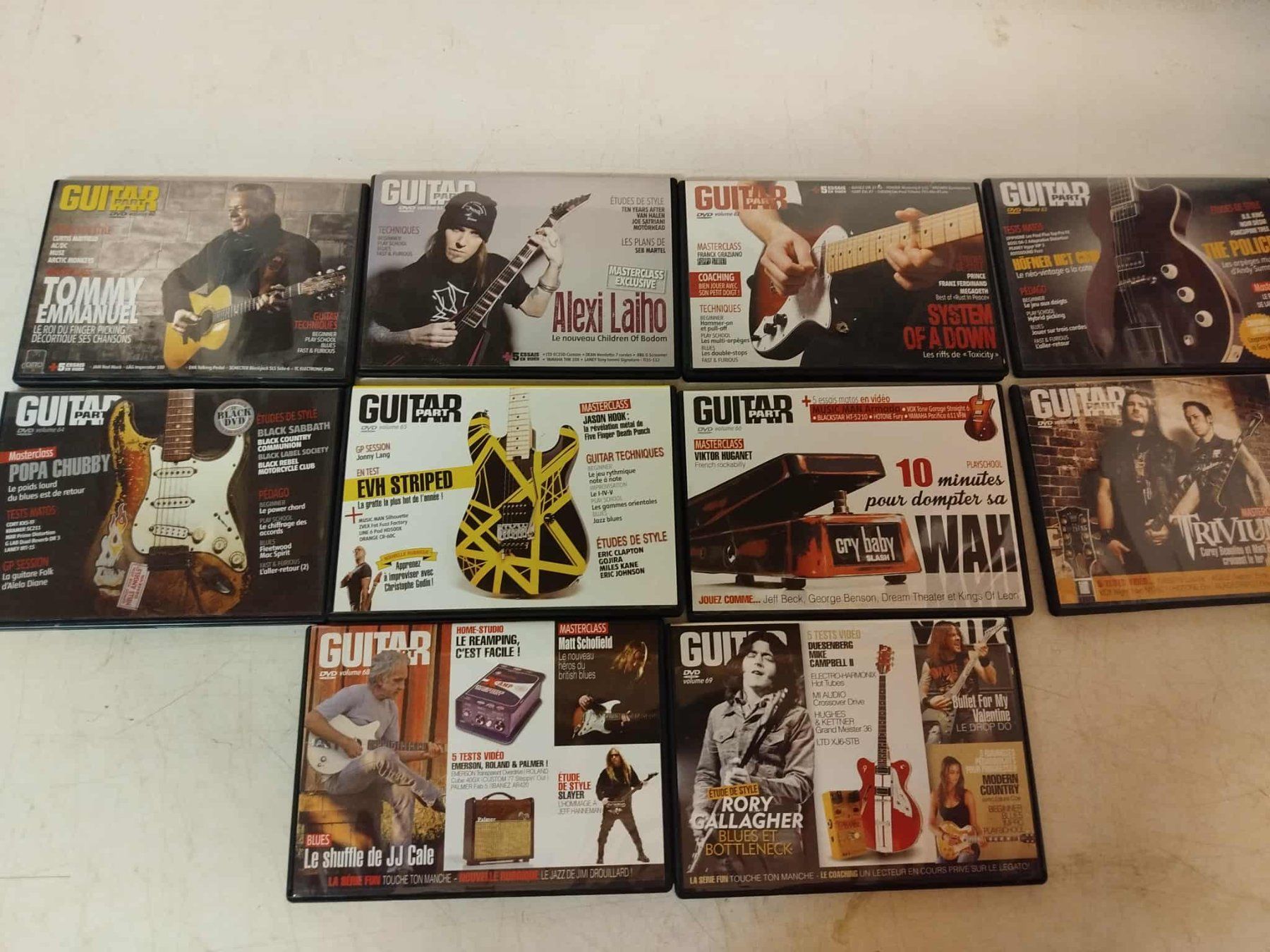 Tutti i DVDs: Dvd  pour apprendre la guitare – Usato da La Chaux-de-Fonds venduto da Emmaus2300CDF 1