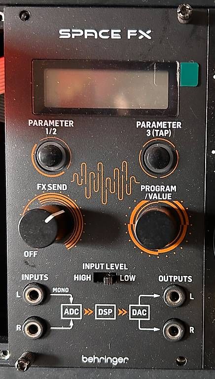 Behringer Instruments de musique: Behringer Space FX Eurorack Modular – D'occasion à Basel par M503