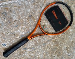 New!! Wilson Burn 100s v6 Tennis racket (209,95fr)
