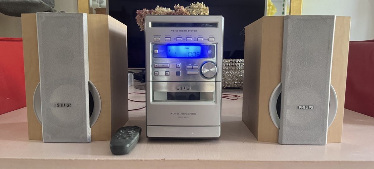 Philips Lettore multimediale & Streamer: Philips MC260 Stereoanlage mit FB & 2 Boxen – Usato da Birsfelden venduto da Vossi2 1