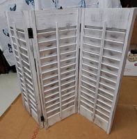 Shabby Chic Raumteiler, Fensterläden aus Holz, Vintage Look