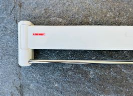 Wandwäschetrockner LEIFHEIT 8 Stäbe à 1m klappbar.