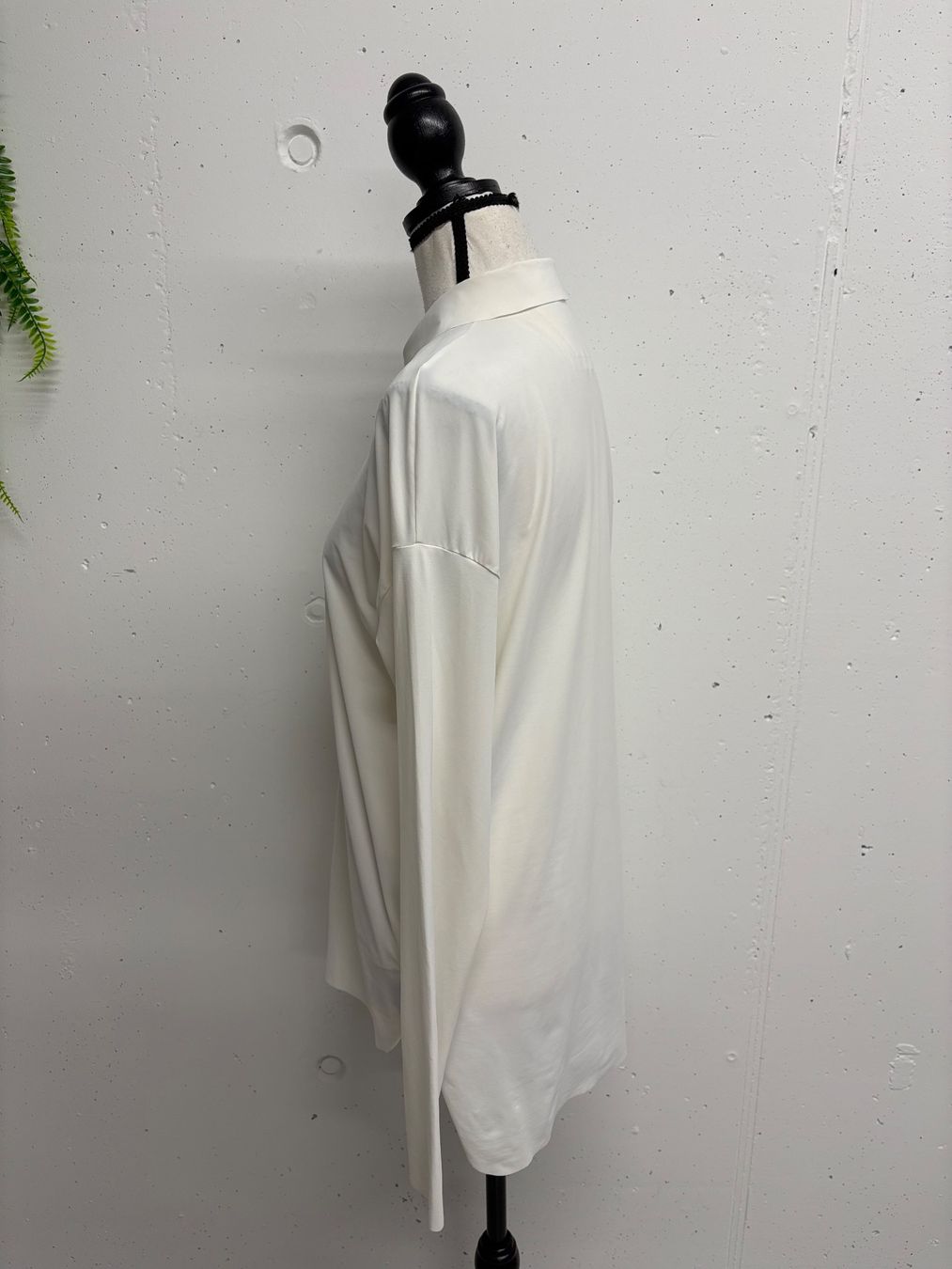Marc Cain Camicette: Marc Cain Sport Stretch Bluse Gr. 38 creme  langarm – Nuovo (secondo la descrizione) da Regensdorf venduto da secondchancefashion 2