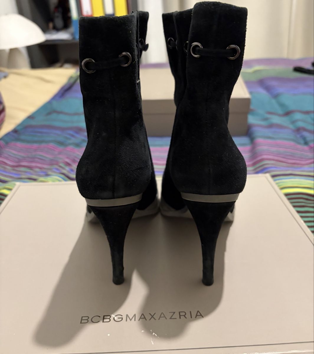 Scarpe da donna: Bottines noir daim BCBGMAXAZRIA – Usato da Genève venduto da AlBE909 2