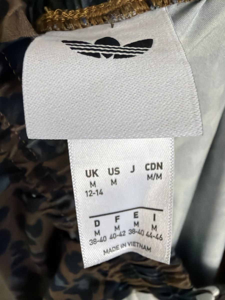Adidas Pantaloni: Adidas Leoprint Hose M  – Nuovo (secondo la descrizione) da Baar venduto da GerberaRosa 3