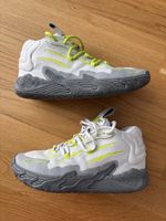 Chaussures basket Puma MB.02 Melo blanc gris taille 36