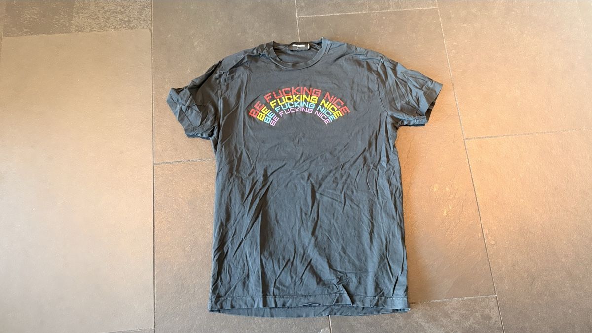 Dsquared2 T-shirt: Dsquared Tshirt - Grösse L – Usato da Dübendorf venduto da kimi06_