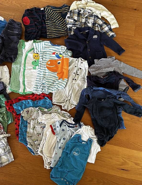 Lotti & Set di vestiti: Kleiderpaket 80 – Usato da Männedorf venduto da lachen2011 2