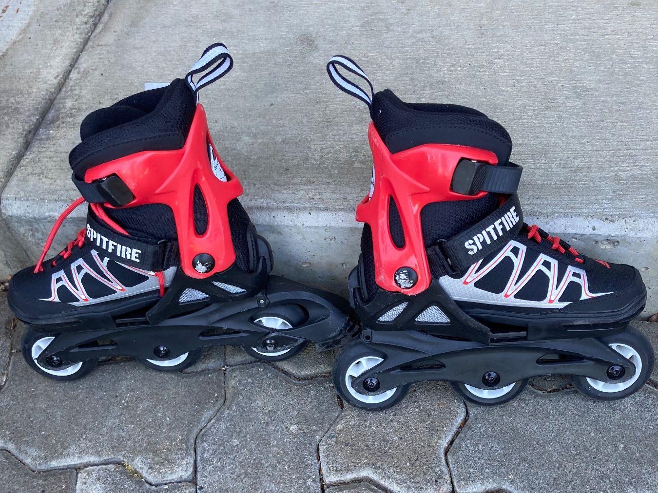 Patins à roul. & inline: Rollerblade Spitfire – D'occasion à Pratteln par Ahorn016 1