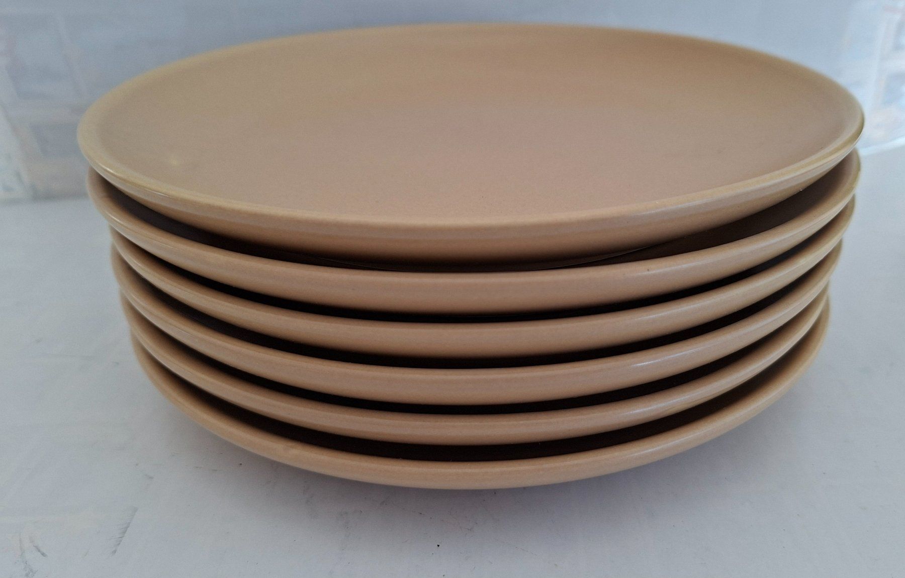 Rössler Piatti: 6 Teller Beige Rössler ? Teller Geschirr Set Vintage Look – Usato da Opfikon venduto da Diversamente 1