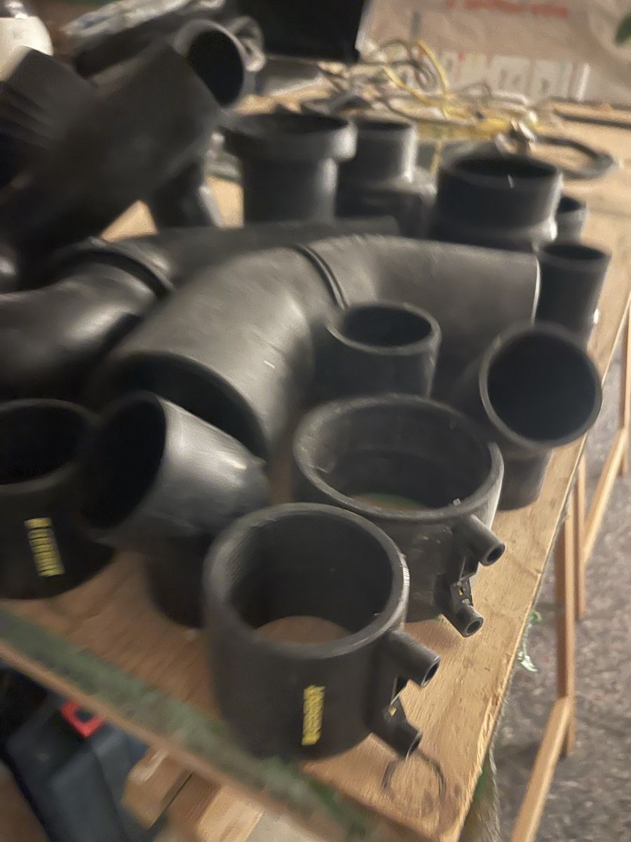 Altri materiali da costruzione: PU Rohr und Mocken  – Usato da Bottmingen venduto da ale3829 5