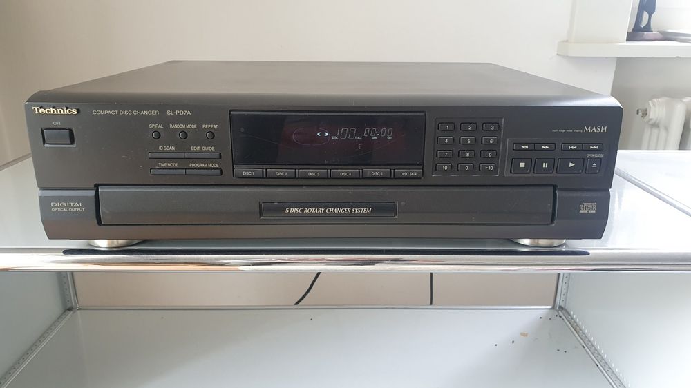 Technics Compact Disk Changer SL-PD7A, fasst 5 CDs | Kaufen auf Ricardo