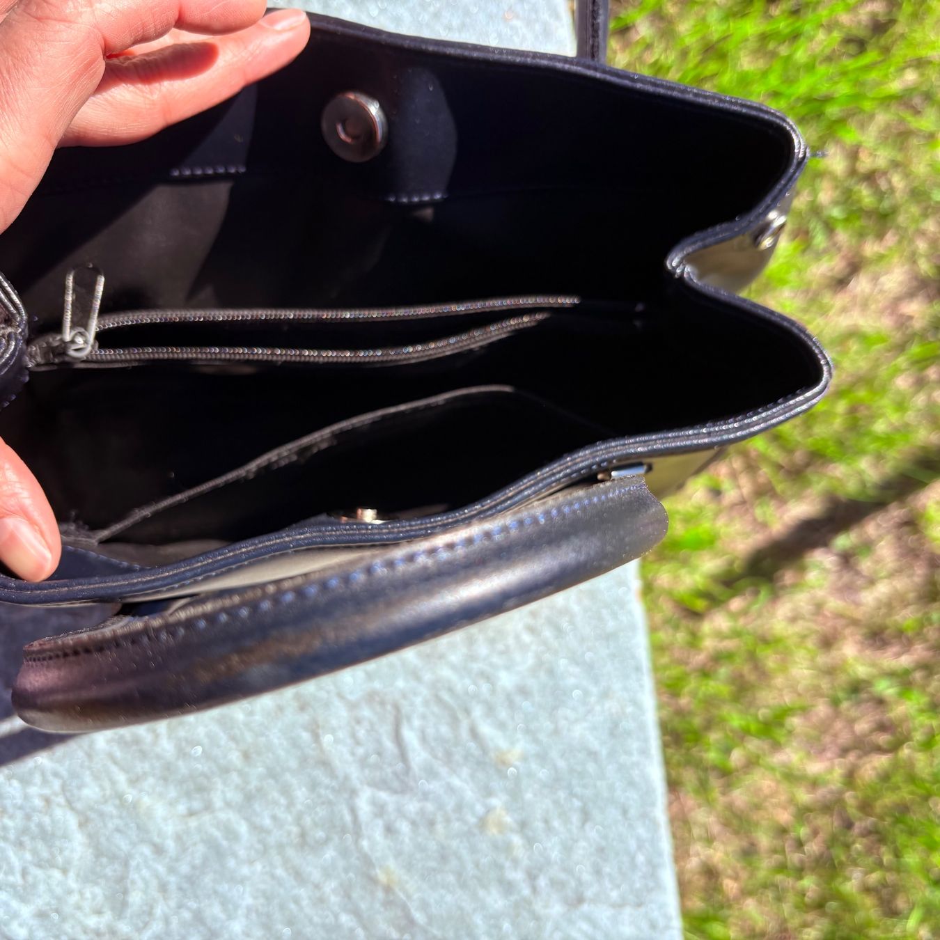 Borse da donna: Lady bag in navy blue leather – Usato da Zürich venduto da albertg31 4