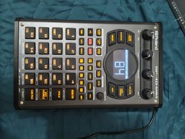 Roland SP 404 mk2
