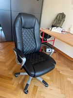 Chaise de bureau simili cuir noir, dossier haut, accoudoirs
