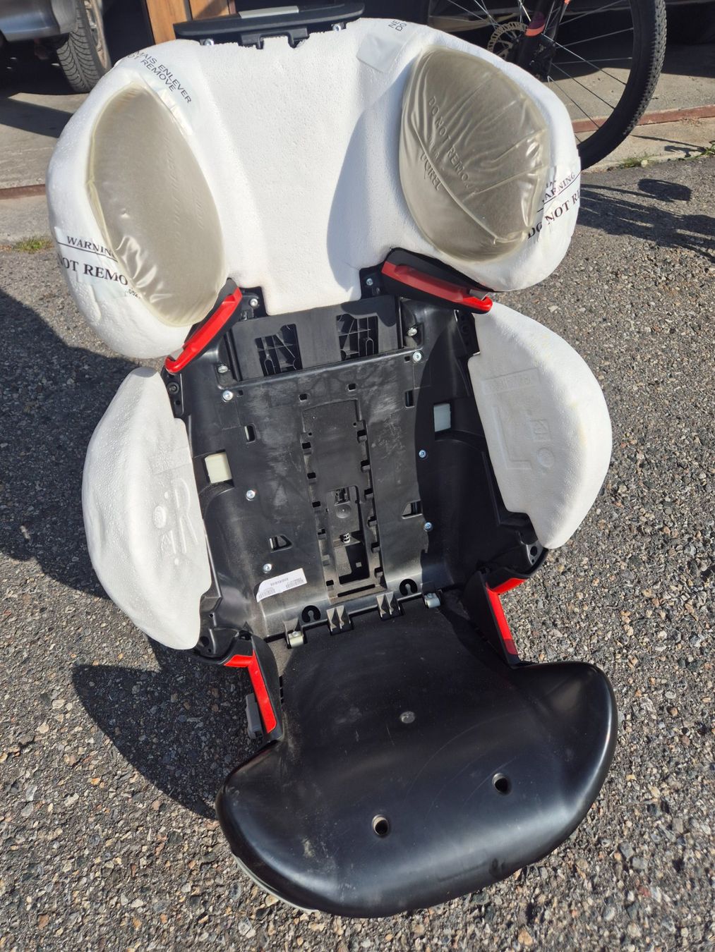 Seggiolini per auto: Kindersitz mit Isofix – Usato da Davos Platz venduto da abcgarage-davos 1