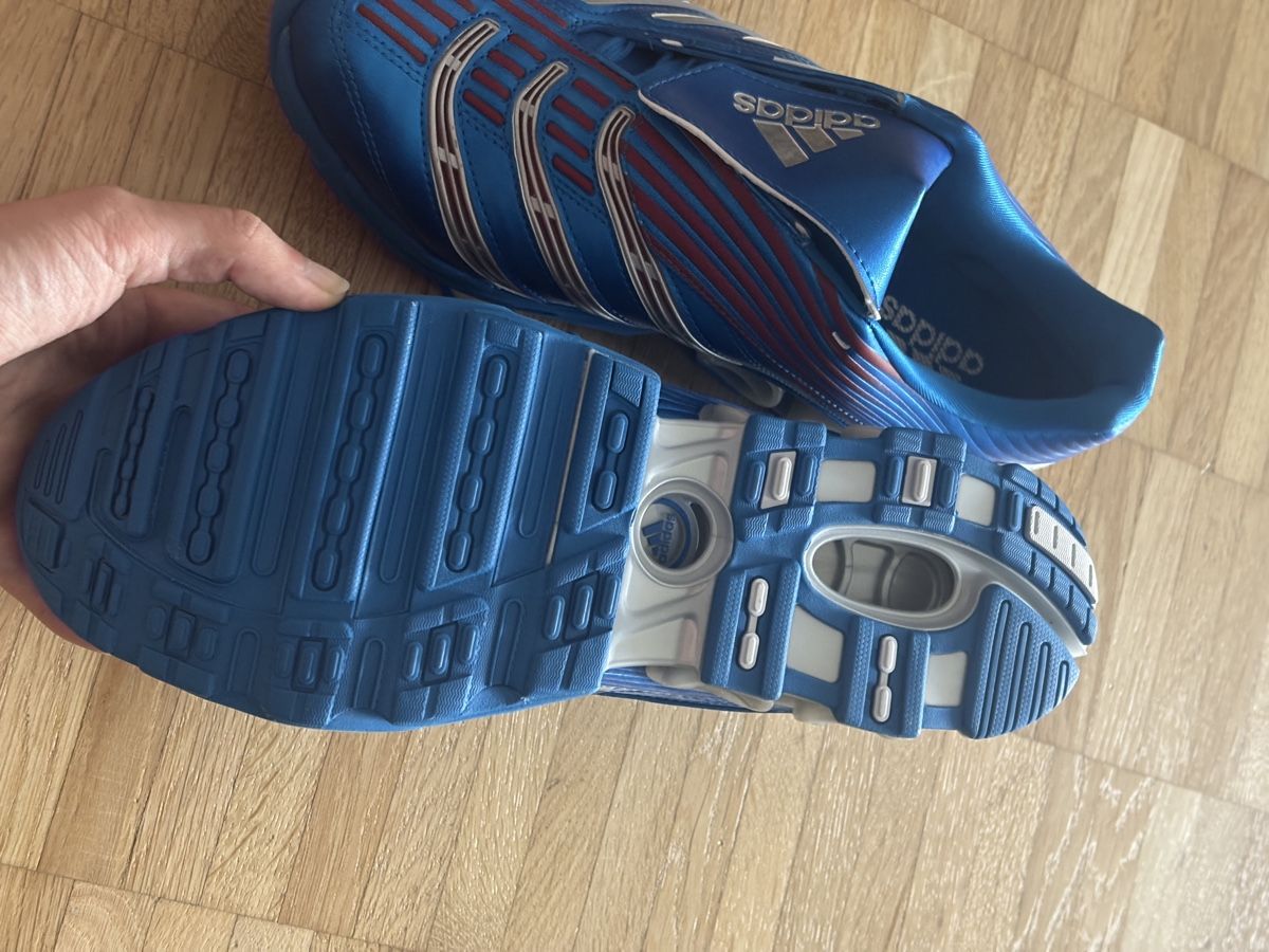 Adidas Scarpe da uomo: ADIDAS PREDATOR MEGARIDE - 42 – Nuovo e nell'imballaggio originale da Kehrsatz venduto da luc_vs5c 1
