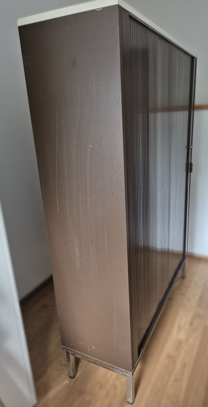Schränke: Querrollladen Aktenschrank Massiv – Gebraucht aus Hinwil von Iceeagle 8