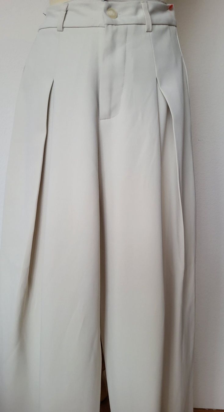 Pantaloni: Pantalon - palazzo – Nuovo (secondo la descrizione) da Fribourg venduto da VictoriaShop7 2
