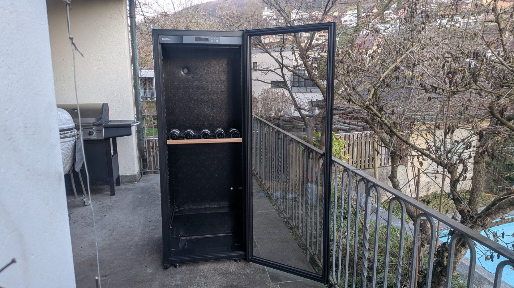 EuroCave Kühlschrank: Eurocave 283V2 Weinkühlschrank – Defekt aus Bellikon von privatVerkauf101 1