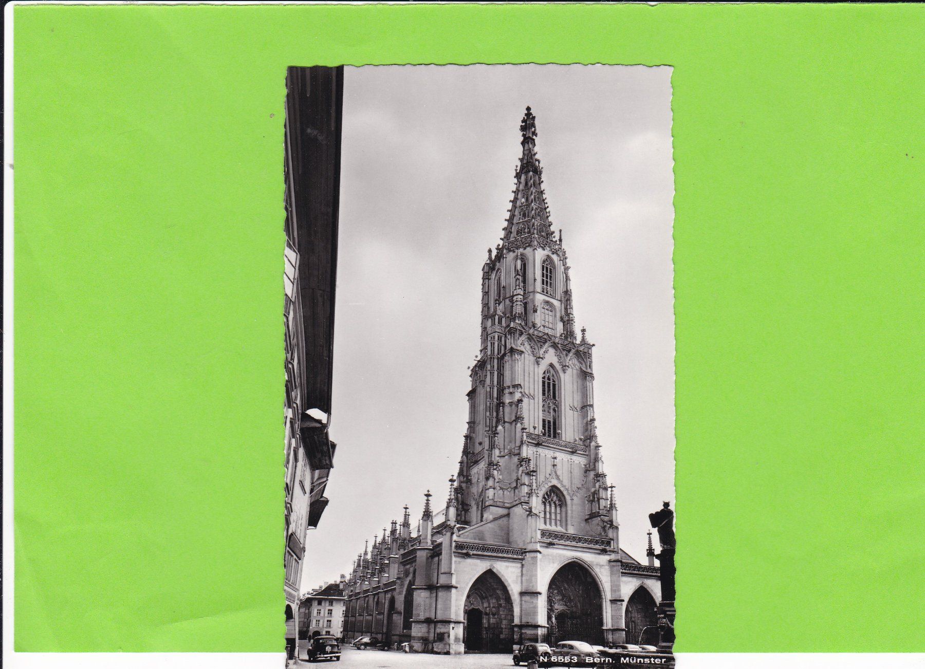 Cartoline postali: Bern-Münster-Parkplatz-Oldtimer – Usato da St. Peterzell venduto da neckertal