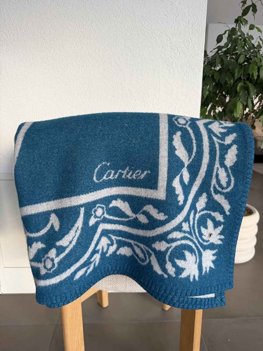 Cartier Couvertures: Cartier, plaid panthère – D'occasion à Cernier par 1234V