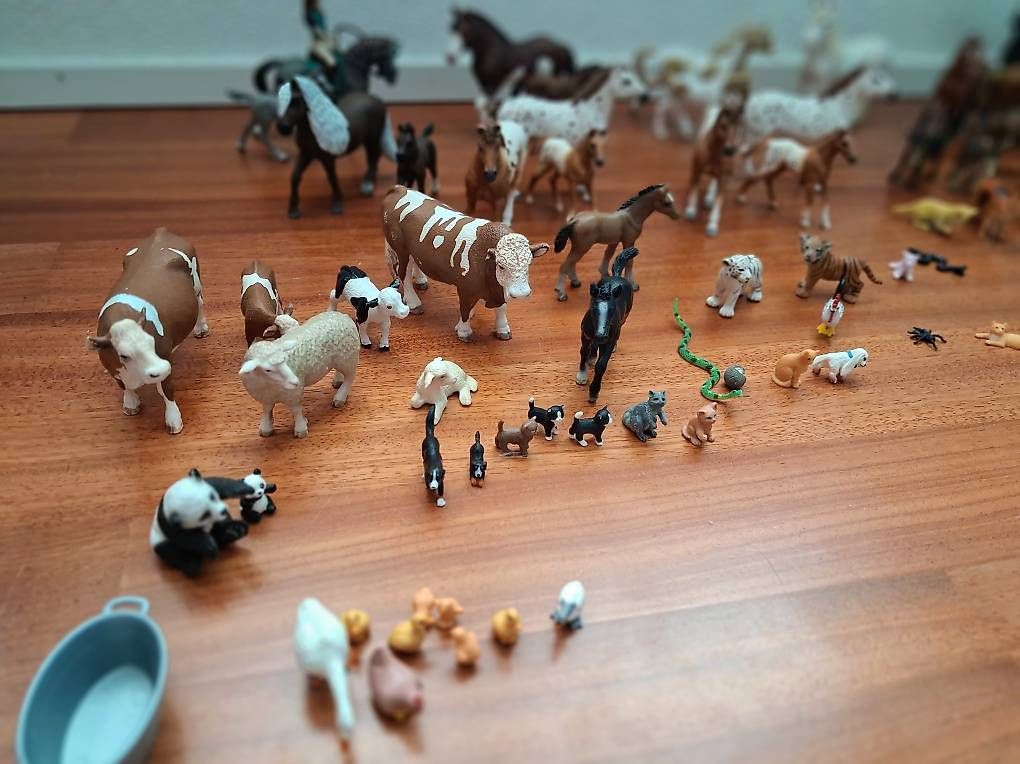 Schleich Giocattoli: Schlaich Pferde&Tiersammlung – Usato da Adliswil venduto da mupet 3