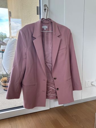 Blazer Altrosa Gr. 40 &Other Stories