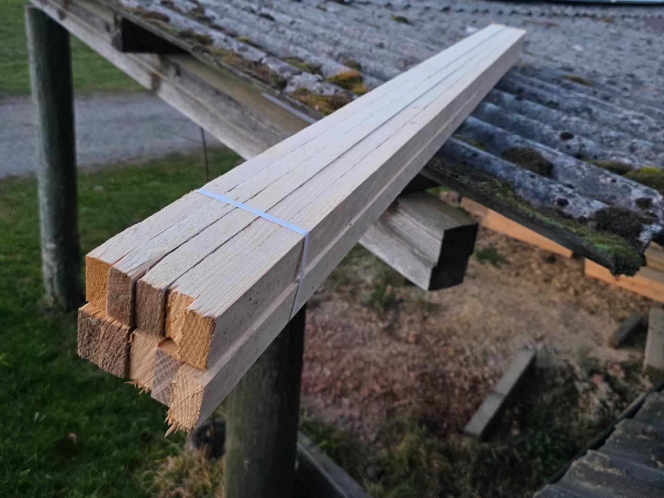 Articoli in legno: Dachlatte / Holz Latte / 24/50/3000 – Nuovo (secondo la descrizione) da Richenthal venduto da G...Tec 1