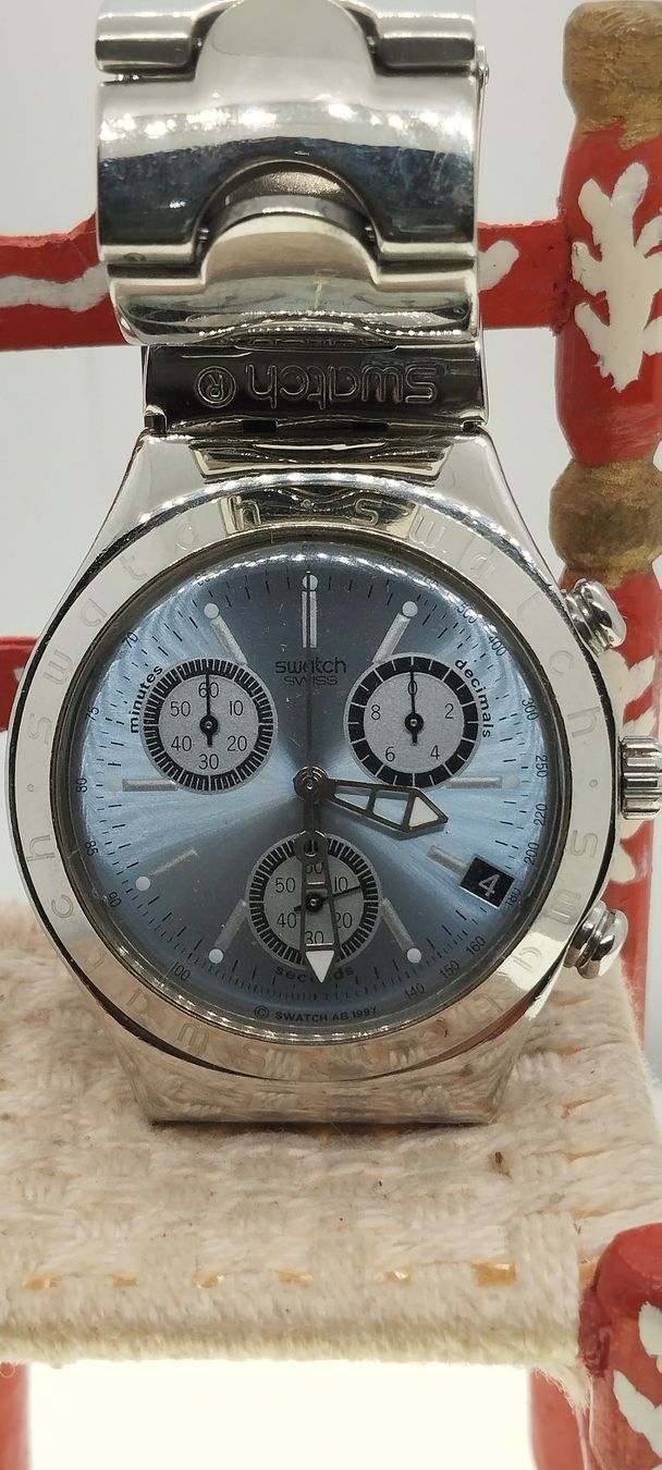 Swatch Orologi: montre chronographe swatch – Usato da La Chaux-de-Fonds venduto da jac_9llg