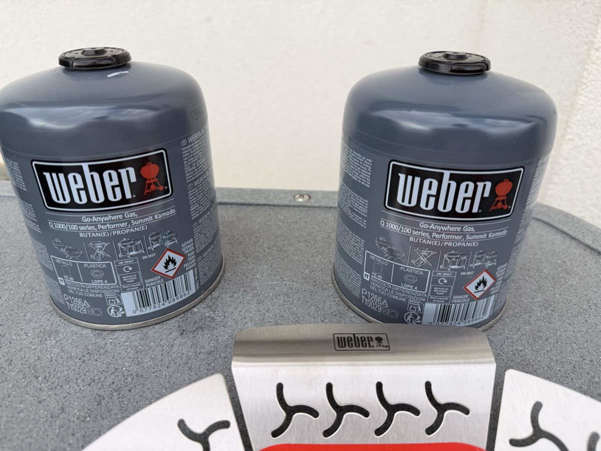 Weber Grills: Weber Charcoal Automatic Start Charcoal Grill – Gebraucht aus Diessenhofen von mar_8cyl 4